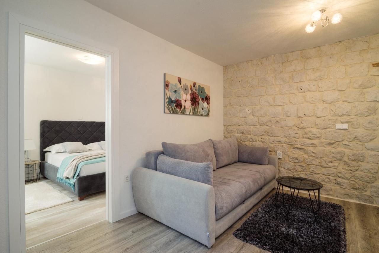 Apartament **Stone House ** Trogir Center ** Old Town Zewnętrze zdjęcie