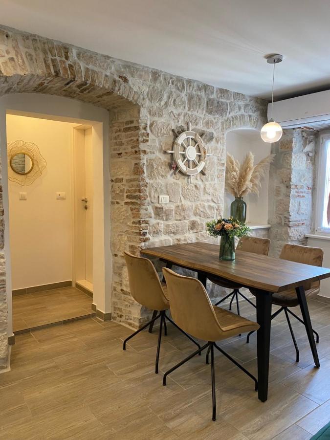Apartament **Stone House ** Trogir Center ** Old Town Zewnętrze zdjęcie